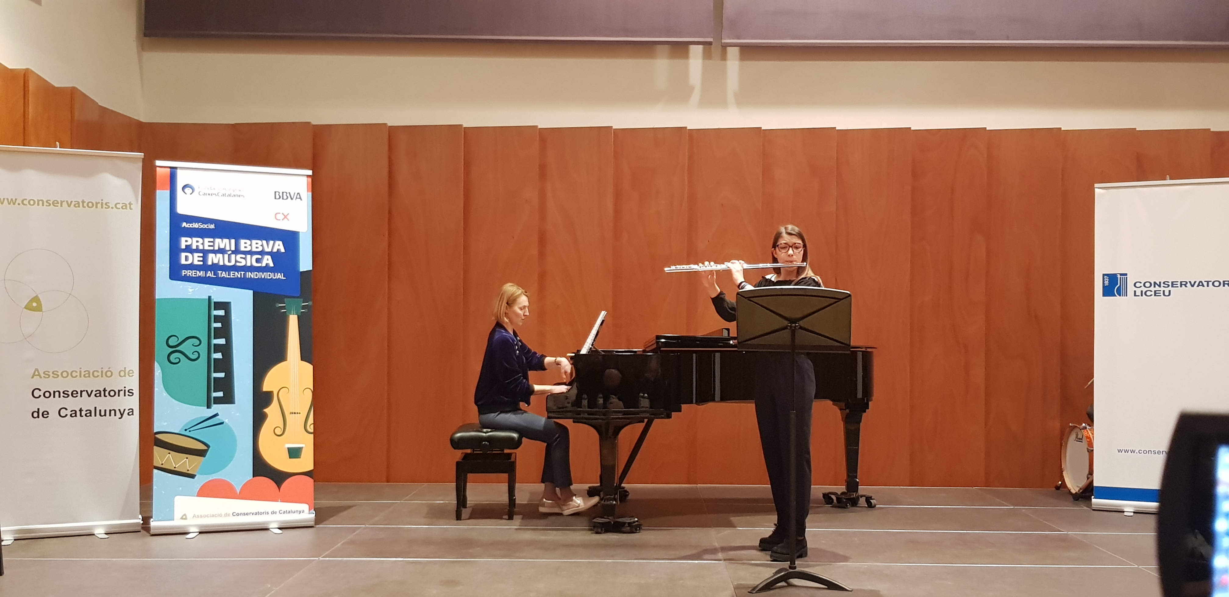 2018-04-22 11.52.07 2018-04-22 11.52.07